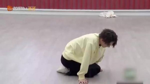 在浪姐2练习的时候……