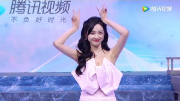 兔子兔子兔子兔子爱冒险……