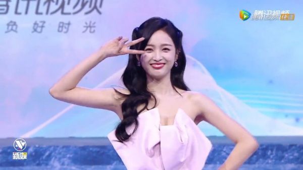 吴宣仪 兔子舞 这是什么绝世无敌甜妹！