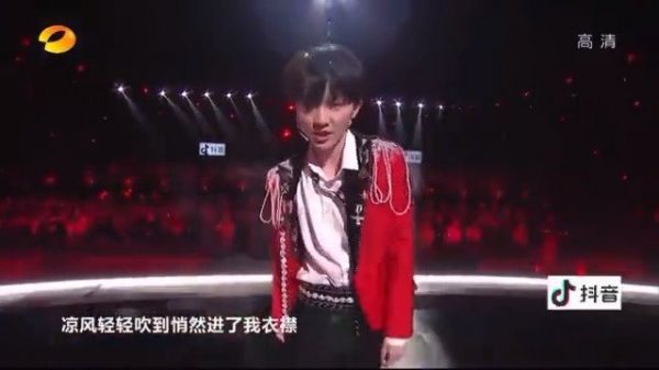 舞台下的你好暖好苏，舞台上的你好A好帅！马嘉祺太绝了！！！