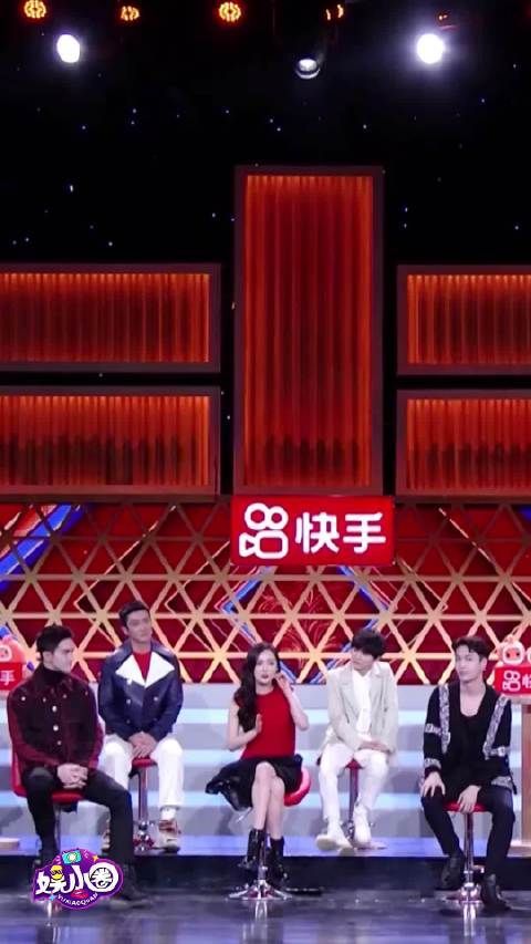 杨幂直通之夜预告cut 大幂幂清唱《三百六十五个祝福》……