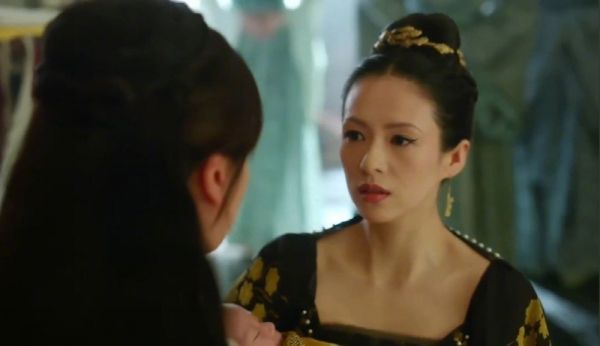 王儇得知此谢宛如被赐殉葬后,赶到昭阳殿中……