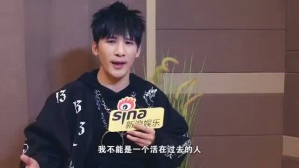 请把人间精品大张伟打在公屏上!