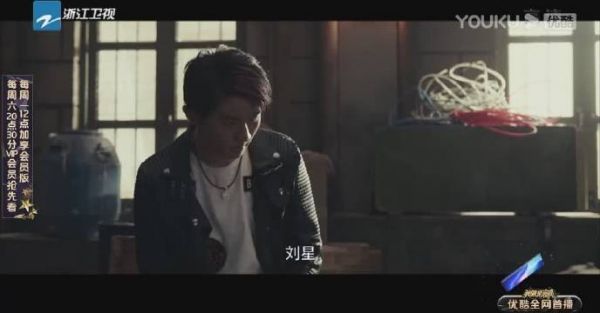 两个乖孩子演起来小混混也是很带劲吧！
