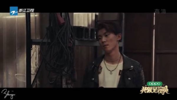 因为我是追剧的,不太关注其他!