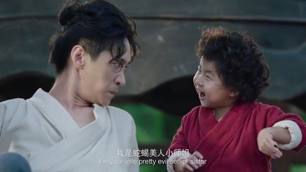 你以为的小孩，实际上是能把你打晕的大力士……