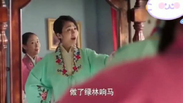 汤晶媚“戏曲装扮”太️了叭，还将传统戏曲和流行元素相结合……