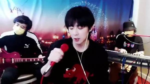 刘宇宁@摩登兄弟刘宇宁 新年直播惊喜满满……