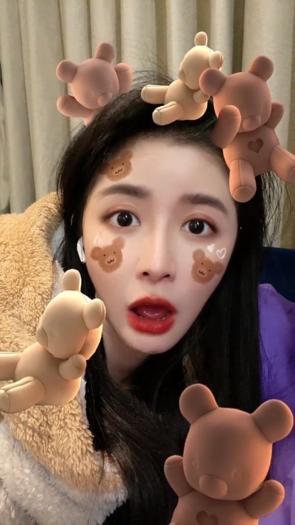 蔡卓宜太甜了吧！怎么能欺负甜妹呢？！@是蔡卓宜 加油！
