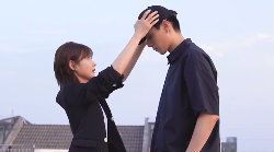 爆甜小剧场 ：胡一天&李一桐 超甜戴帽杀 ！！！ 你怎么这么喜欢戴帽子啊，你是为了···方便你偷偷睡觉，别人看不见啊？！