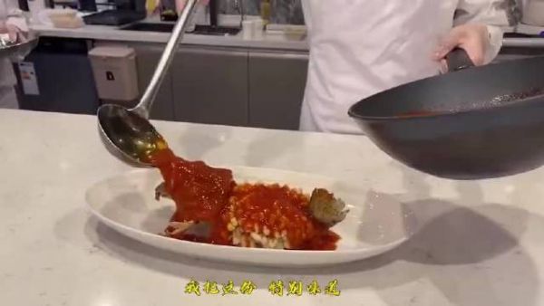 周扬青已经晒出自己的年夜饭了，菜品好丰盛……