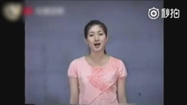 江疏影昔日艺考视频，婴儿肥出镜美声清唱，这素颜值美翻天啊……