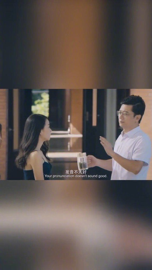 王老师又被学生整了，这次是在厕所