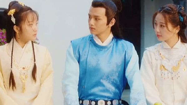 《少爷与我的罗曼史》第25集:假妹妹苏小晚vs青梅竹马……