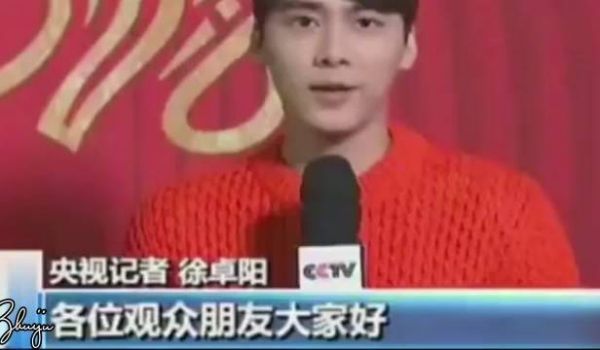 2018年李易峰初登春晚舞台……