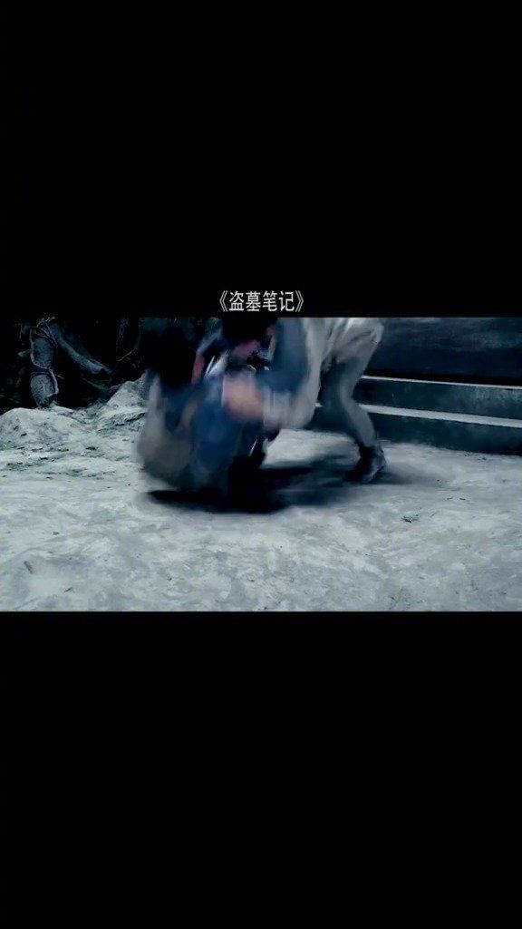 青眼狐尸的眼睛下小哥不在得团灭盗墓笔记