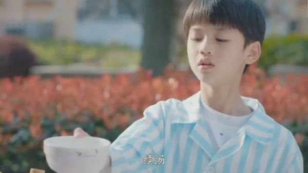 《一起同过窗》第4集 你怕黑，偏偏他是灯