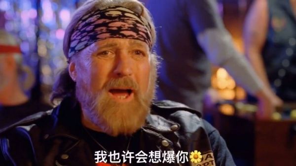 入狱前苦练功夫，进去后打败他们的老大就没人敢惹你了