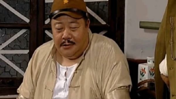 《地下交通站》第集：这个糊涂蛋竟然是个大佐！
