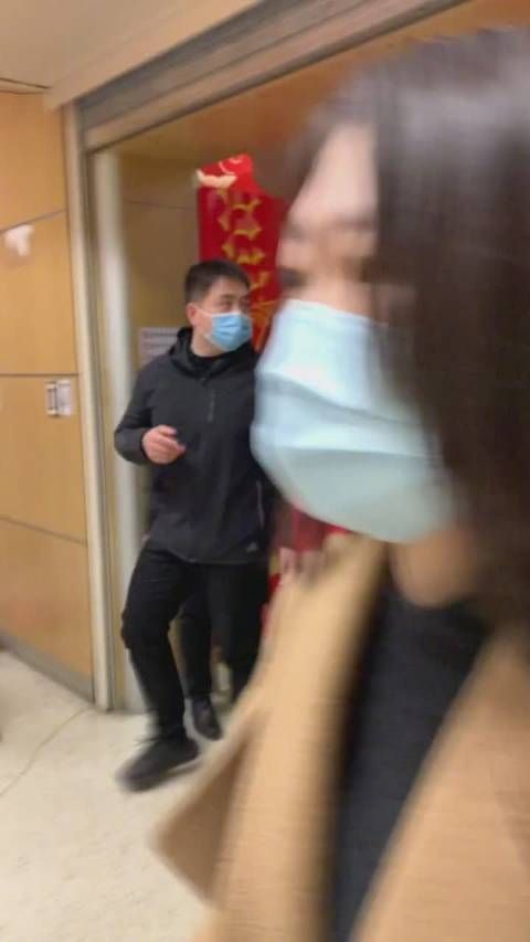 易烊千玺送你一朵小红花 每次彩排最开心的就是在台下看你演出……