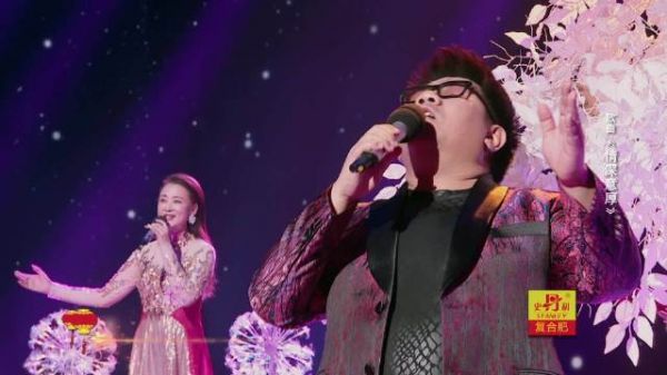 《金牛次迎春-2021星光嘉年华》杨光、李星深情演唱《情深意厚》