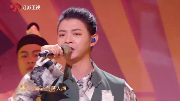 太帅！@霍尊 的「下山」方式你猜到了吗？