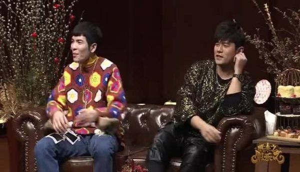 爷青回！！还不用抢票的演唱会哪能错过……