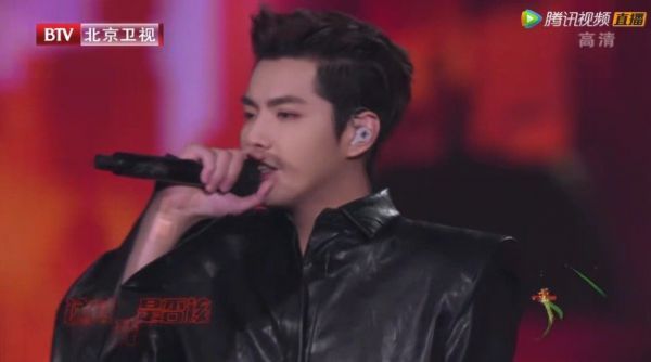 吴亦凡、李桥舟《破晓》