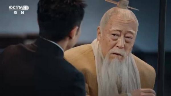 不愧是实力派演员，倪大红的回眸真的让人泪目了，眼神好绝