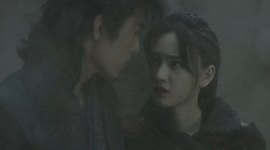 胡列娜看唐三的眼神充满了爱意啊 ……