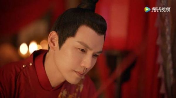 发布红线大婚特辑，钟汉良、谭松韵主演，腾讯视频近期播出