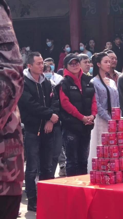 执导过梦醒长安和大唐荣耀的导演刘国楠刘导上台发表讲话！