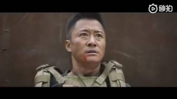  感受一下吴京的电影《战狼2》里的打戏……