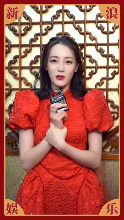 热巴 ：“我看你是想瘦瘦不下来吧”、“我越吃越瘦” 衣服贵？