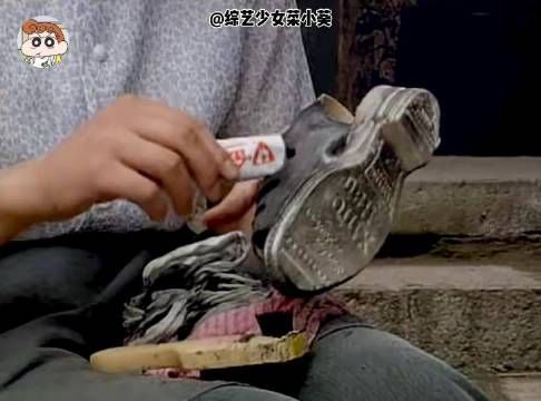 《母亲》第11集 孩子们都长大了