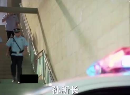 《小丈夫》第21集：女生好心办坏事……