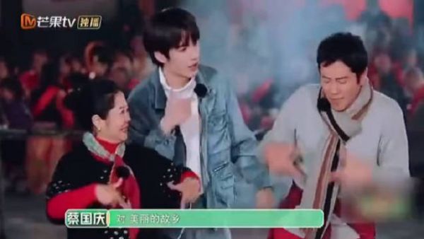 哈哈哈哈哈哈杨迪妈妈不愧是妈圈顶流……