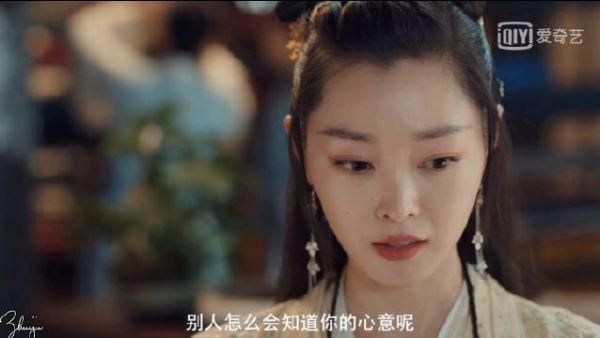 搞钱夫妇能笑死我,你亲我一口……