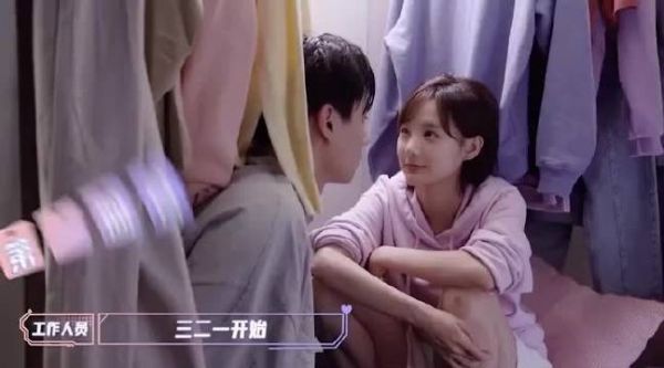 胡一天李一桐衣橱吻花絮 啊啊啊啊gkd