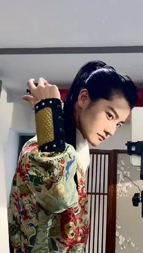 创造营第一期发现了好多好看的小哥哥！