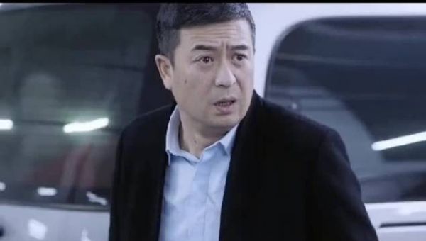 《急诊科医生》第5集:何主任小江医生不打不相识