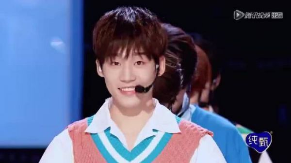 想听一下黄子韬怎么评价这组表演
