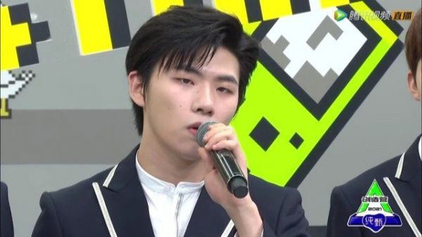 刚刚创的直播中……