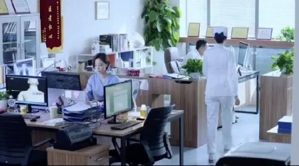 《急诊科医生》第18集:每当病人离逝时……