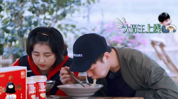 彭昱畅真的是很宠妹妹，张子枫有这样一个哥哥也太幸福了吧！