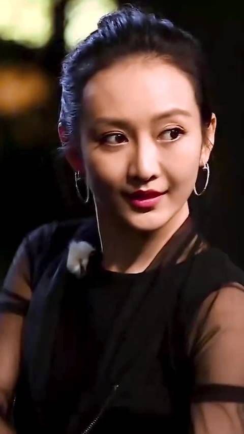 wink只属于人间芭比Lisa，年轻貌美虞书欣这一类人的……
