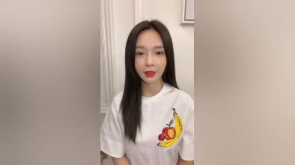 沈梦辰比起出道的时候真的白了不少……