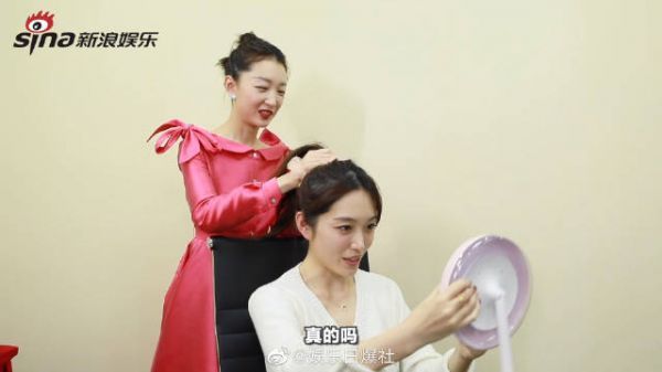 真是个小机灵儿,接受小浪专访的时候,居然反套路……