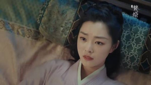 今晚是一口酥夫妇深夜密话时间……