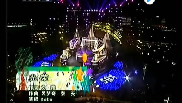 十几年过去了，付辛博的颜值居然还可以保持这么好！